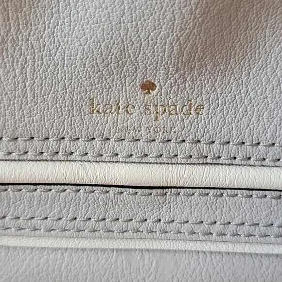KATE‎ SPADE Light Gray White Leather Top Handle Saddle Convertible Preppy Bag - Picture 4 of 12